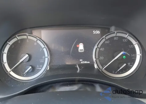 2022 Toyota Highlander Xle z USA, uszkodzony, nr VIN 5TDHZRAH0NS090692